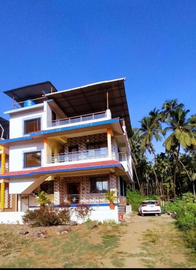 Bhakti Holiday Home Alībāg Eksteriør billede